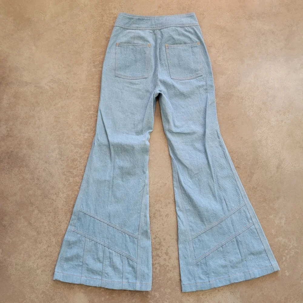 💔SOLD💔 Chasing Unicorns Red Hot patchwork denim Rainbow 🌈 embroidered flares - Picture 4 of 8